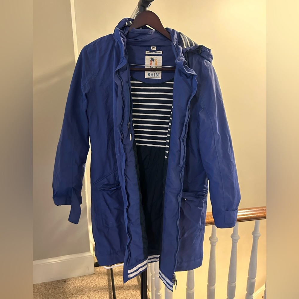 Seasalt raincoat, periwinkle size 16